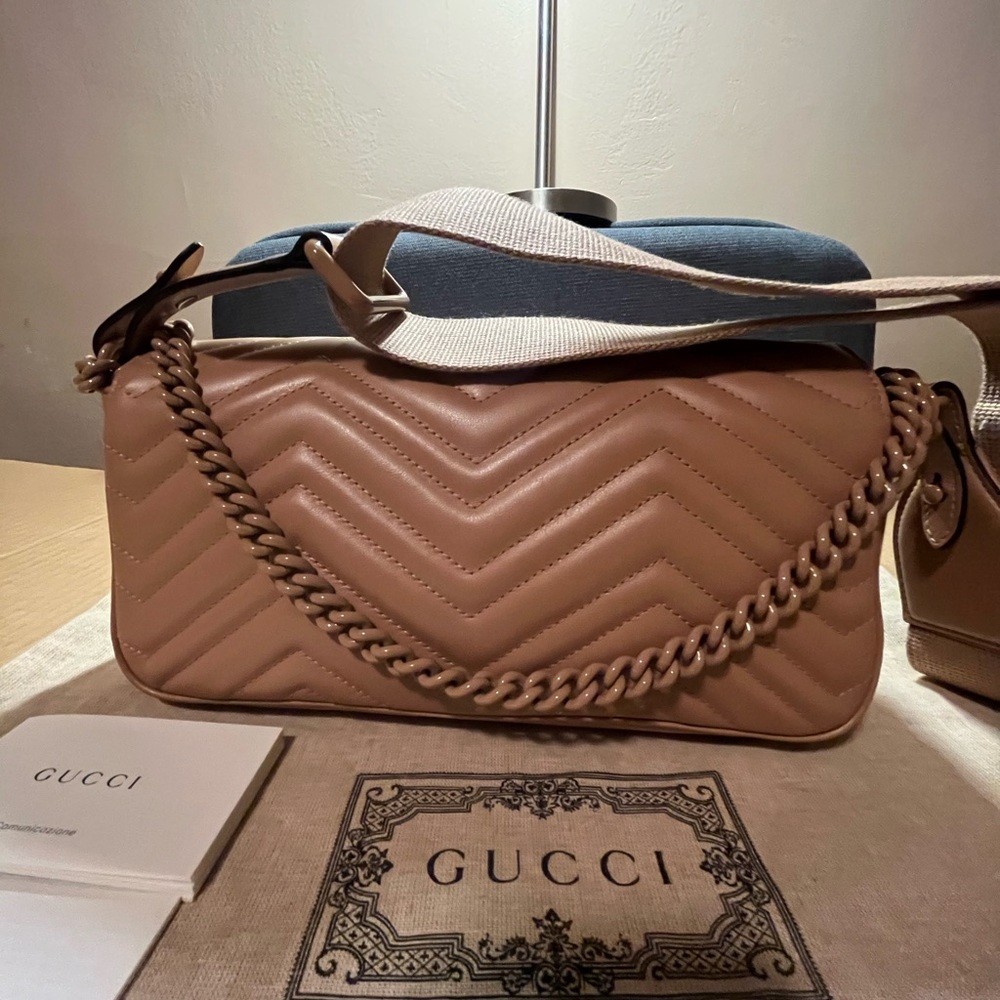 Gucci Tan Shoulder Bag - Picture 2 of 10